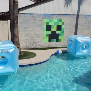 Meet your Posher, Isaiah